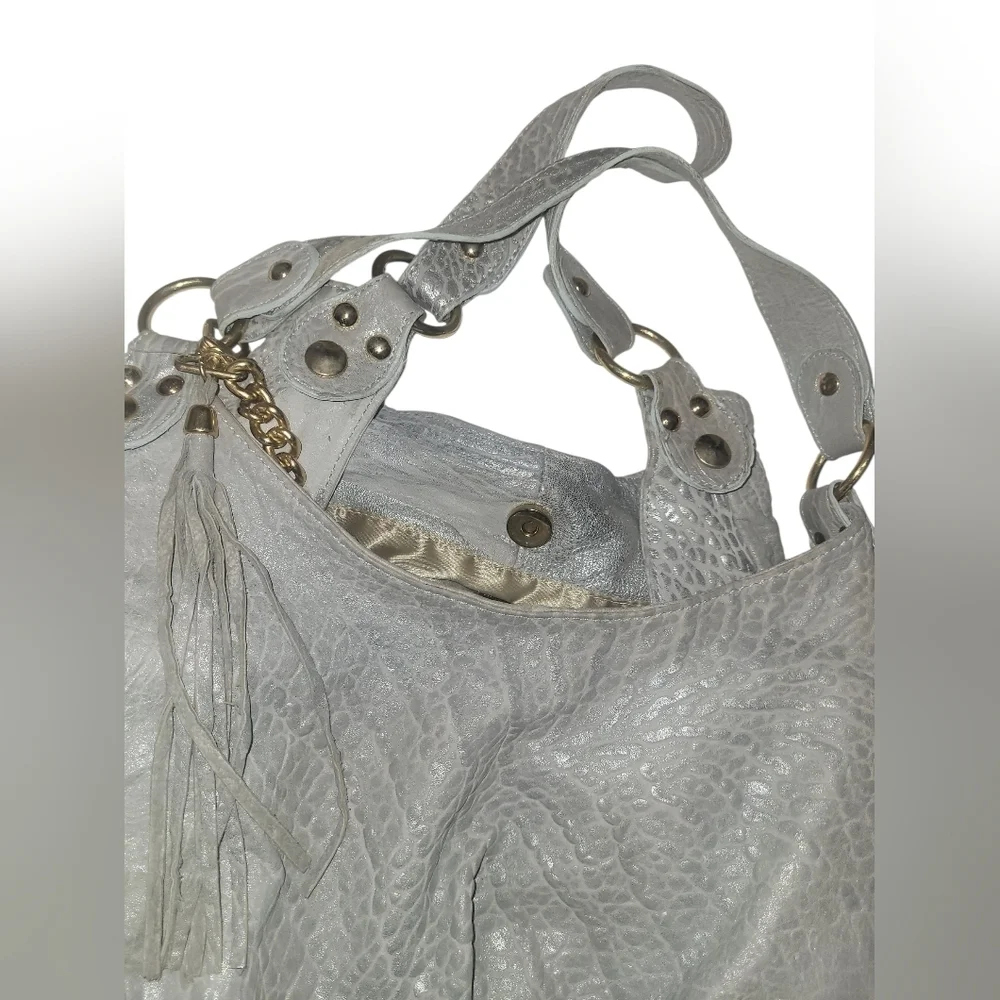 Cynthia Rowley White Textured Hobo Bag made in ITALY